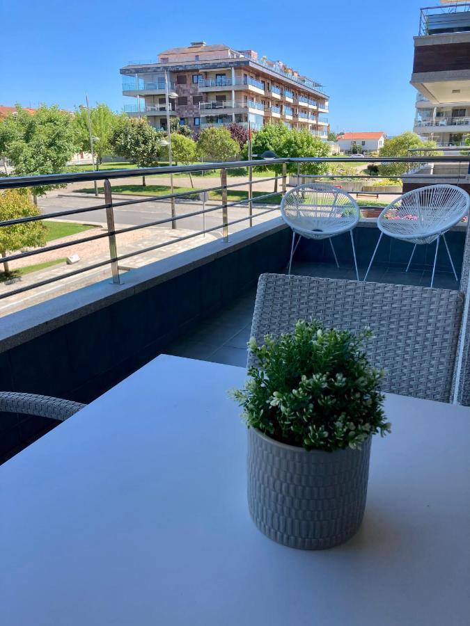 Acogedor Apartamento Con Terraza En Portonovo Exterior photo